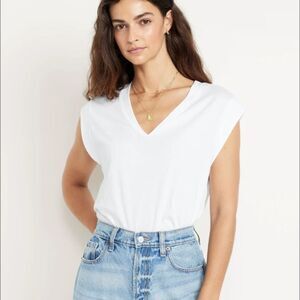 Old Navy White Sleeveless V-Neck Top Xxl size womens summer shirt neutral Top